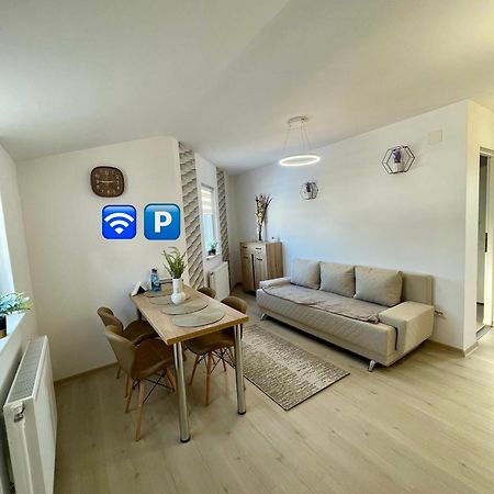 Jokai Apartments Nr9, Code Entry Sfântu-Gheorghe Buitenkant foto