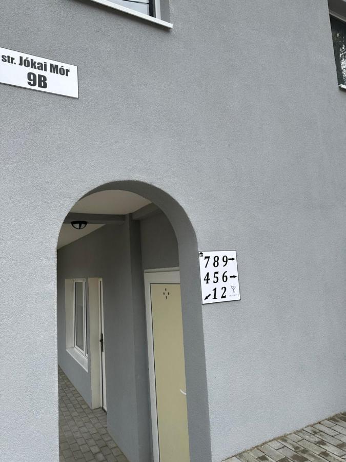 Jokai Apartments Nr9, Code Entry Sfântu-Gheorghe Buitenkant foto